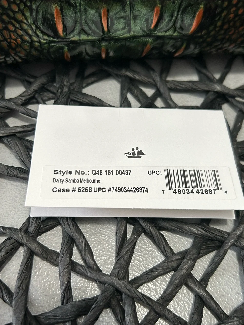 BRAHMIN DAISY SAMBA WRISTLET / CLUTCH NWOT